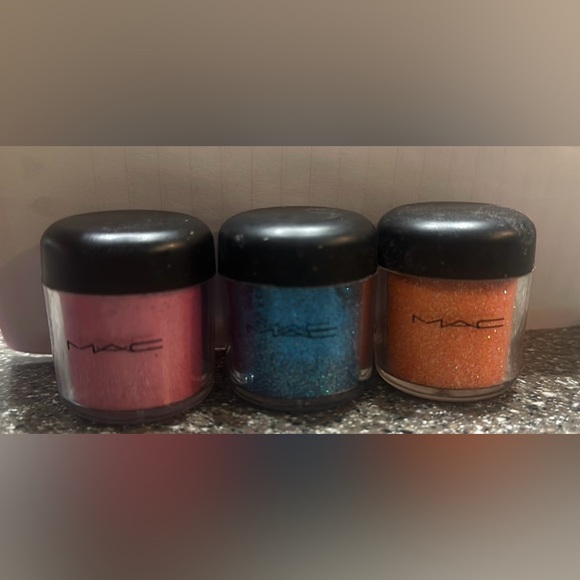 MAC Makeup Pigments trio - Picture 2 of 3